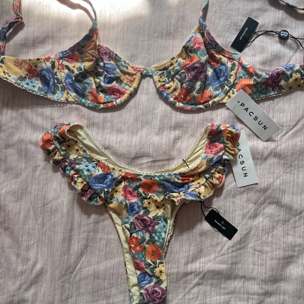 Blackbough bikini